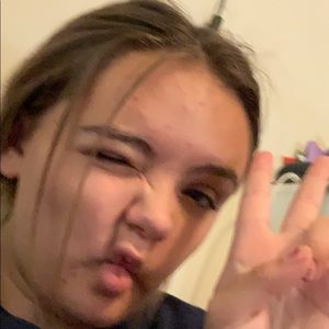 Meet your Posher, Devynn